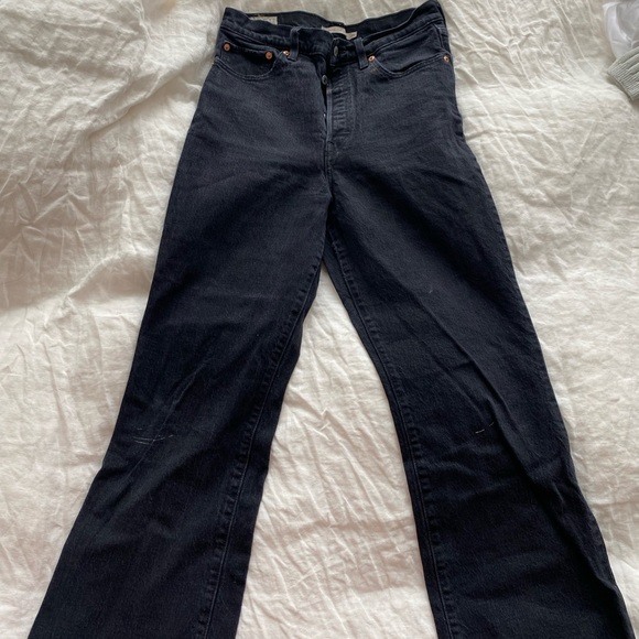 Levis Ribcage Kick Flare Jeans 